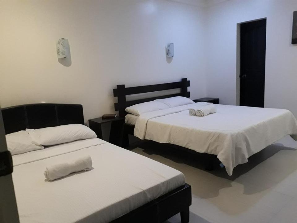 Dahome Pension Vigan Extérieur photo